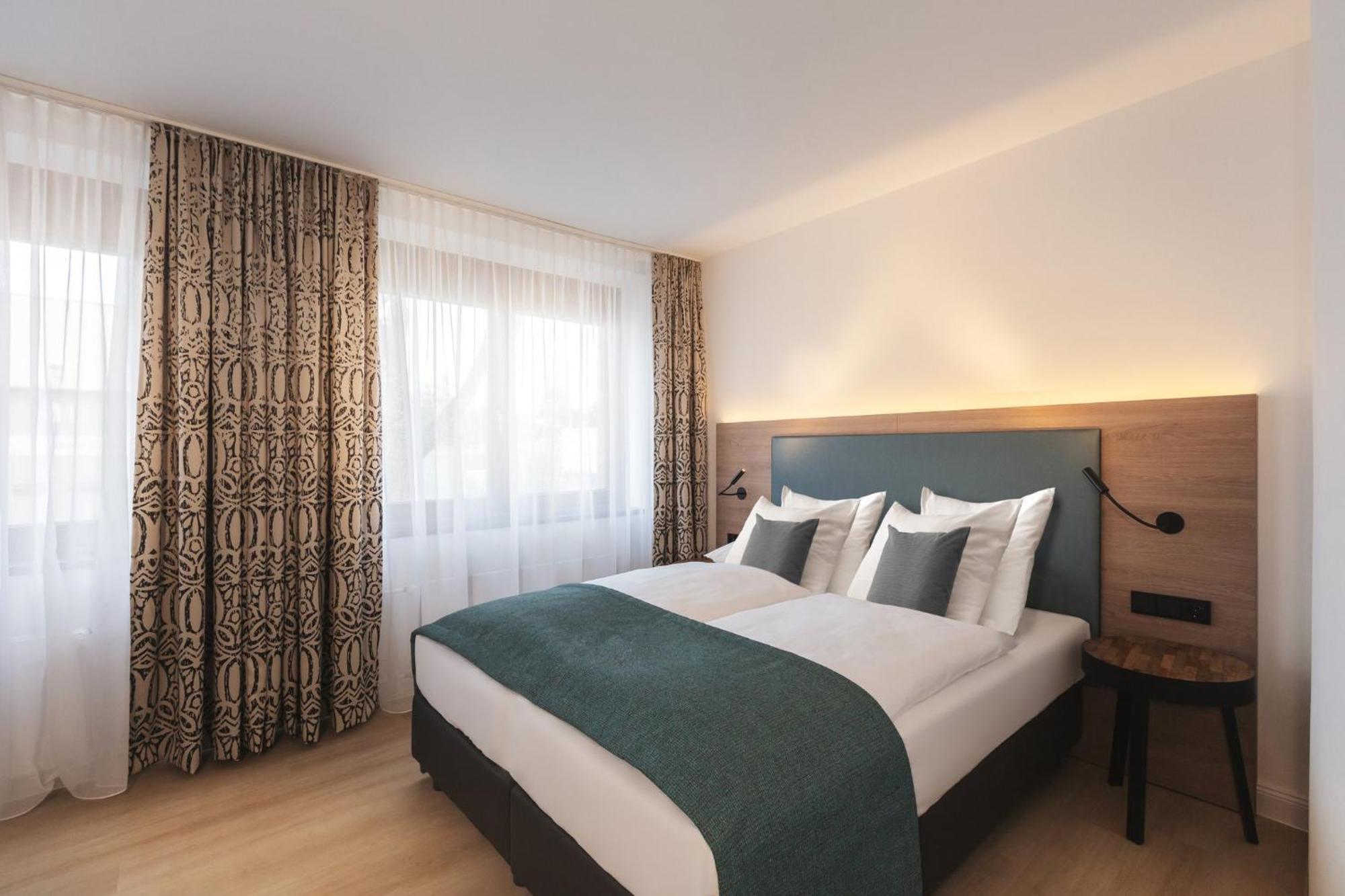 โนวุม โฮเทล ซิตี้นอร์ด Hotel ฮัมบูร์ก ภายนอก รูปภาพ